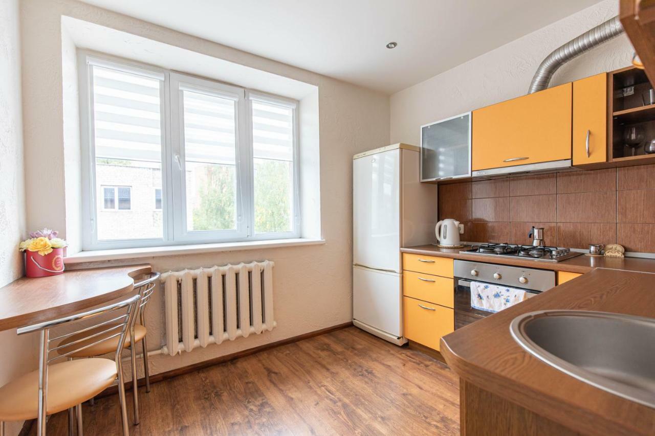 Cozy Apartment In The City Center Šiauliai Exterior foto